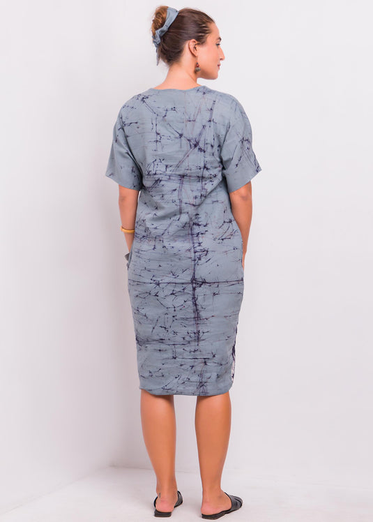 Batik V-Neck Dress Detailed With A Portrait