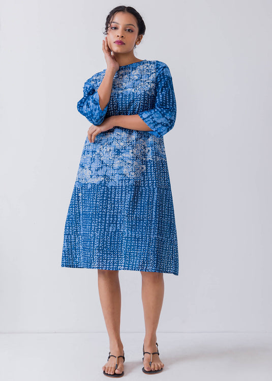 White And Blue Cloud Printed Batik Casual Dress