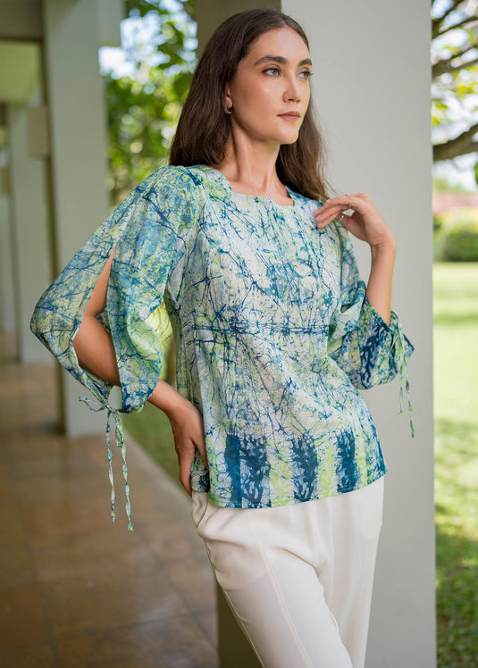 Batik Top Detailed With Cut-Out Sleeve