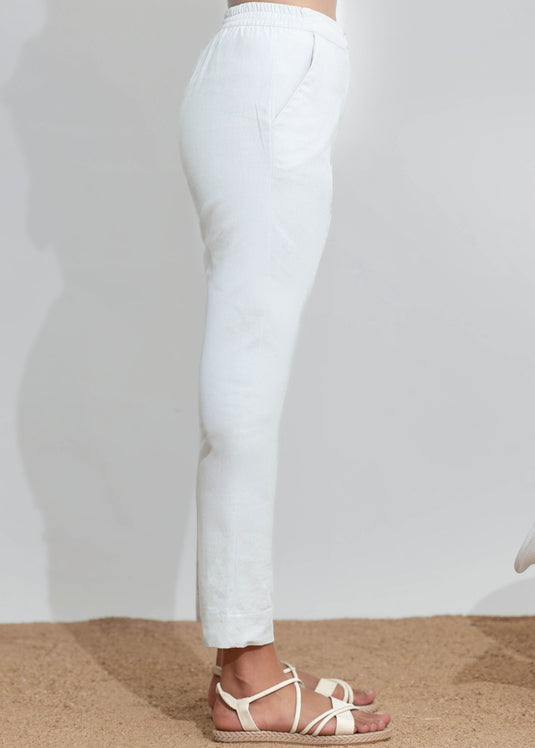 Crop Pant With Elasticated Back