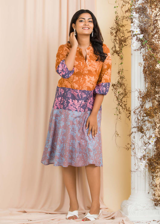 Puff long sleeved Batik detailed dress