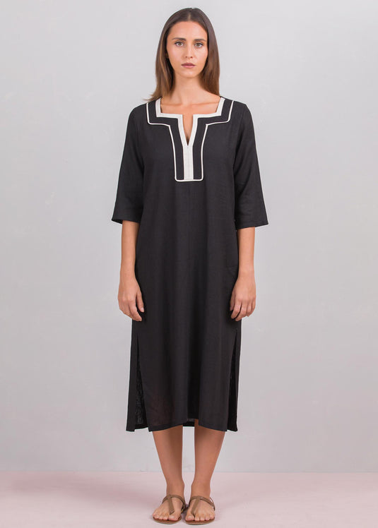 Contrast piping detailed dress