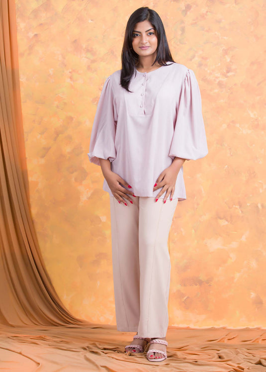 Baloon sleeve blouse with yoke