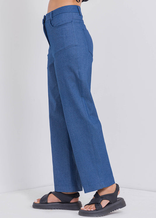 Basic Straight Leg Pant