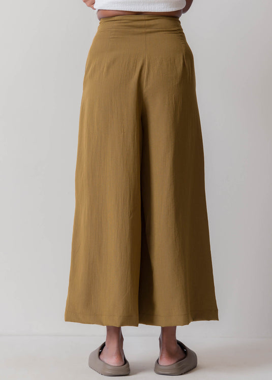 Wide Leg Pant With Pleats