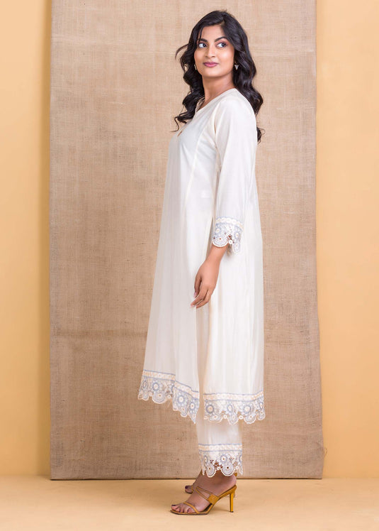 Long length kurtha with lac detail and side slits