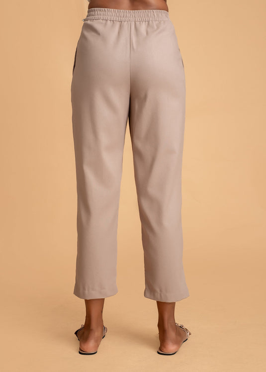 Three Quarter Pant With Elasticated Waist Band