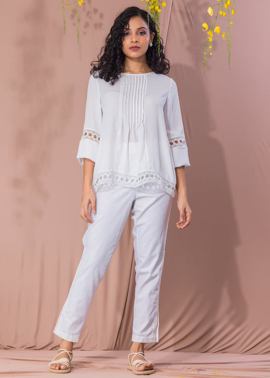 Pin Tuck Detailed White Blouse With Lace