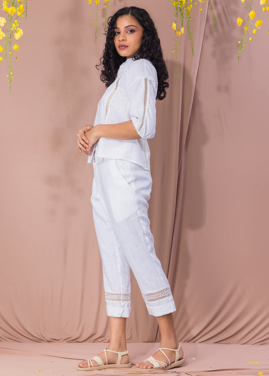 White Three Quarter Pant With Lace Detail