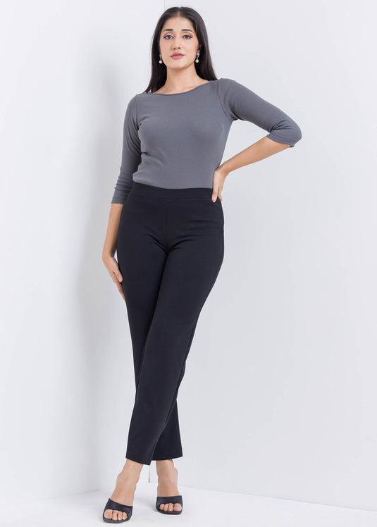 Straight Leg Stretch Pant