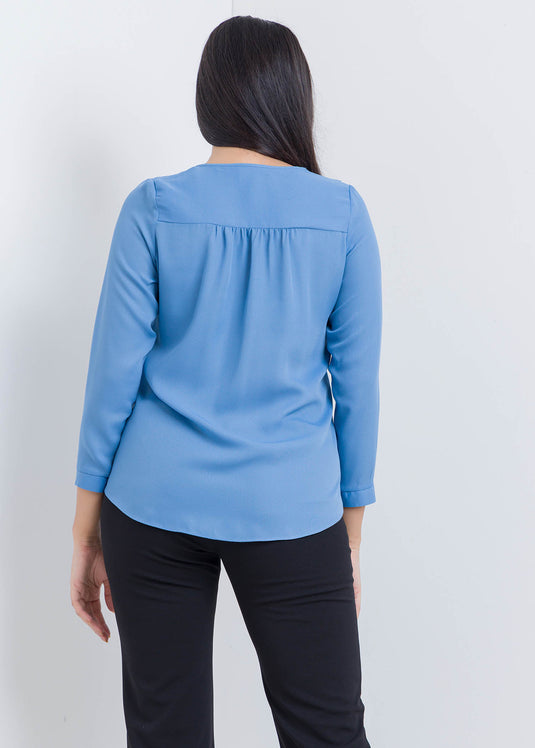 Large Collar Blouse With Long Sleeves