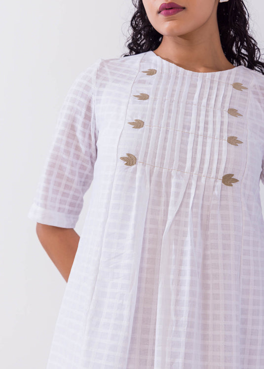 Pin Tuck Detail Dress With Embroidery