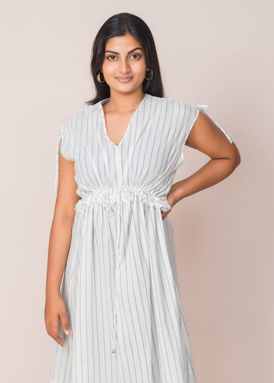 Frill detailed front tie-up dress